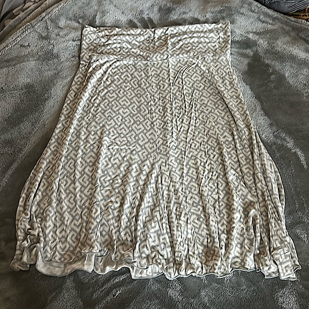 Max Studio women’s skirt